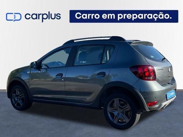 Cinzento Usado 2017 Dacia Sandero Citadino | € 12.500 (Preço elevado) - Imagem 1/1