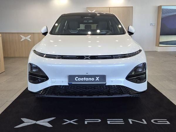 Branco Usado 2025 XPENG G6 SUV | € 48.250 - Imagem 1/4