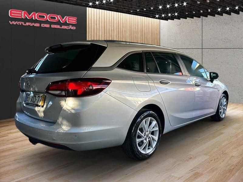 Usado Opel Astra Edition 105 HP (77 kW) 2019 Cinzento Carrinha