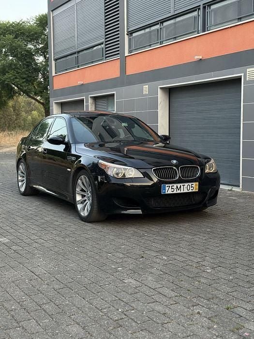 Usado 2006 BMW M5 Sedan | € 40.500 - Imagem 1/4