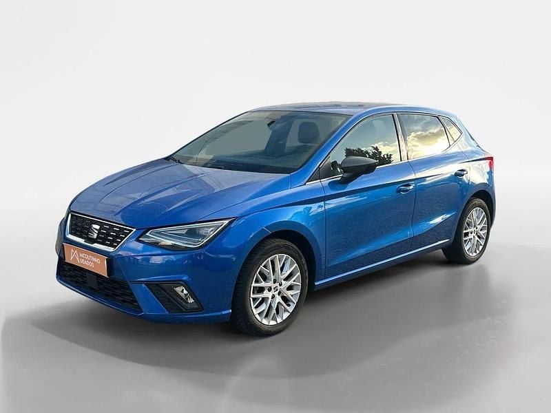 Azul Usado 2021 Seat Ibiza XCELLENCE | € 14.990 (Bom preço) - Imagem 1/4