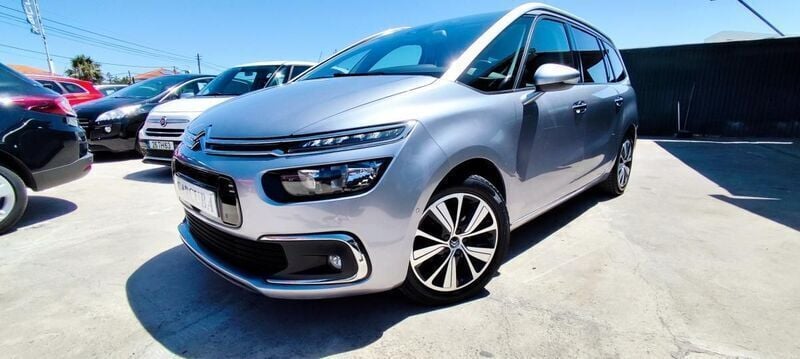 Cinzento Usado 2017 Citroën Grand C4 Picasso Monovolume | € 14.950 (Preço justo) - Imagem 1/4