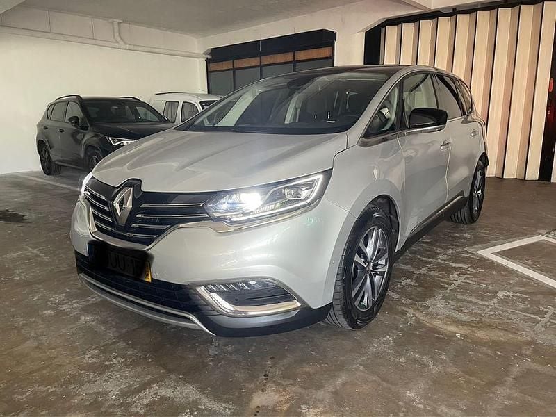 Cinzento Usado 2018 Renault Espace Monovolume | € 22.900 (Preço justo) - Imagem 1/4