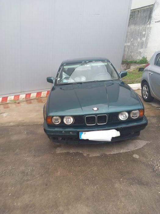 Usado 1992 BMW 520 | € 1.500 - Imagem 1/4