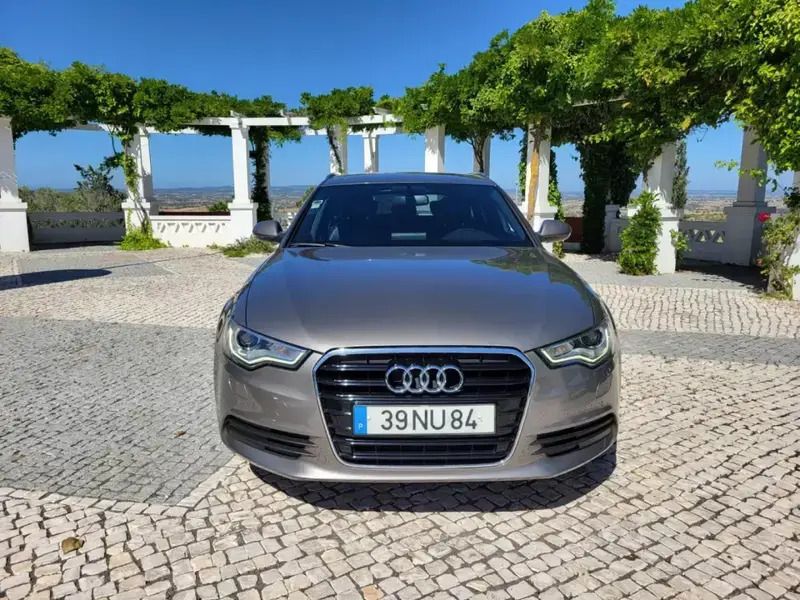Usado Audi A6 Business 177 HP (130 kW) 2013 Cinzento Carrinha