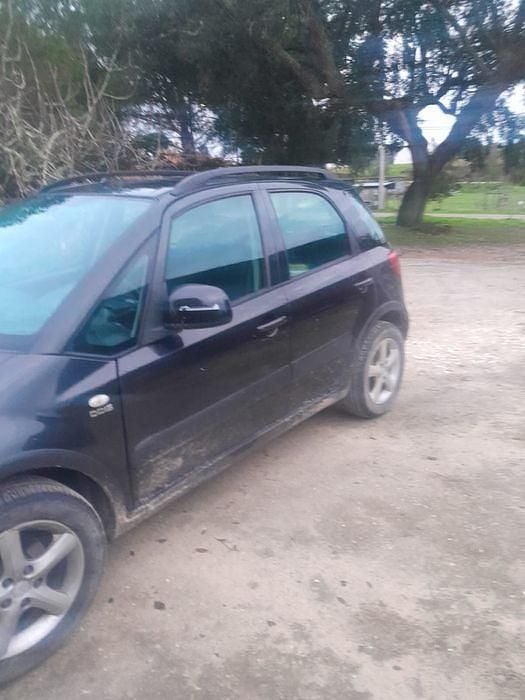 Usado Suzuki SX4 90 HP (66 kW) 2009 Sedan