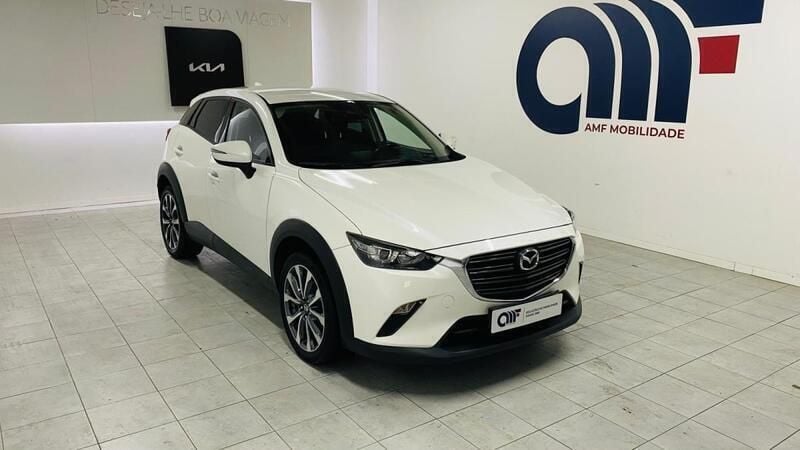 Branco Usado 2019 Mazda CX-30 SUV | € 16.899 - Imagem 1/4