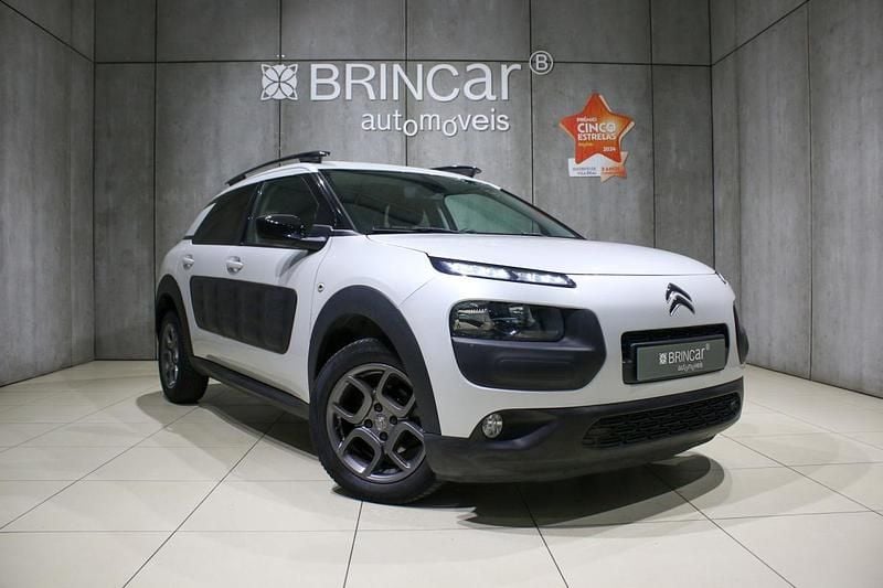 Branco Usado 2016 Citroën C4 Cactus Feel Citadino | € 8.990 (Preço justo) - Imagem 1/4