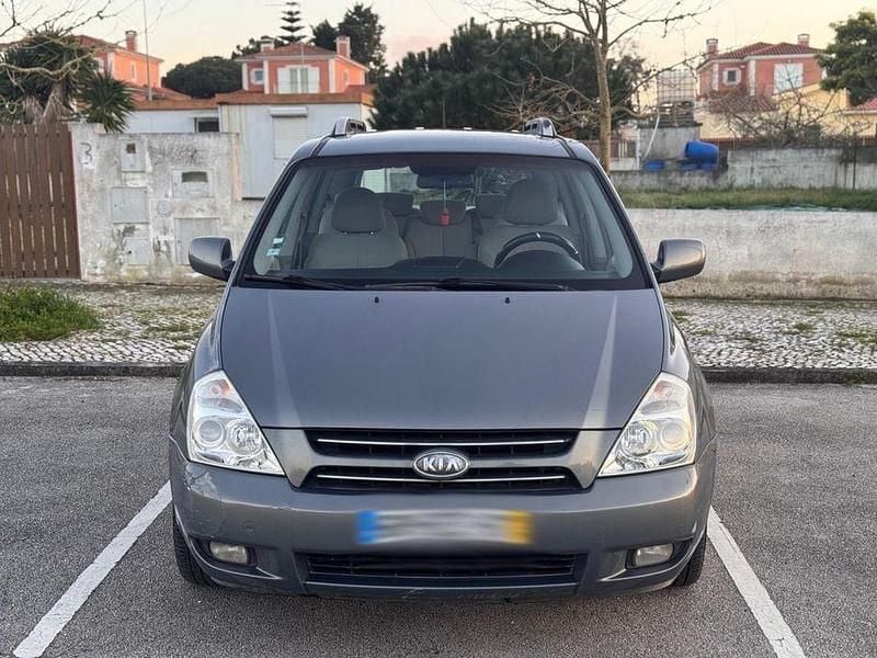 Usado Kia Carnival 180 HP (132 kW) 2006 Monovolume