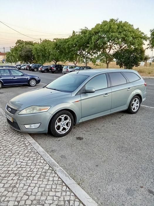 Usado 2008 Ford Mondeo | € 3.850 - Imagem 1/4