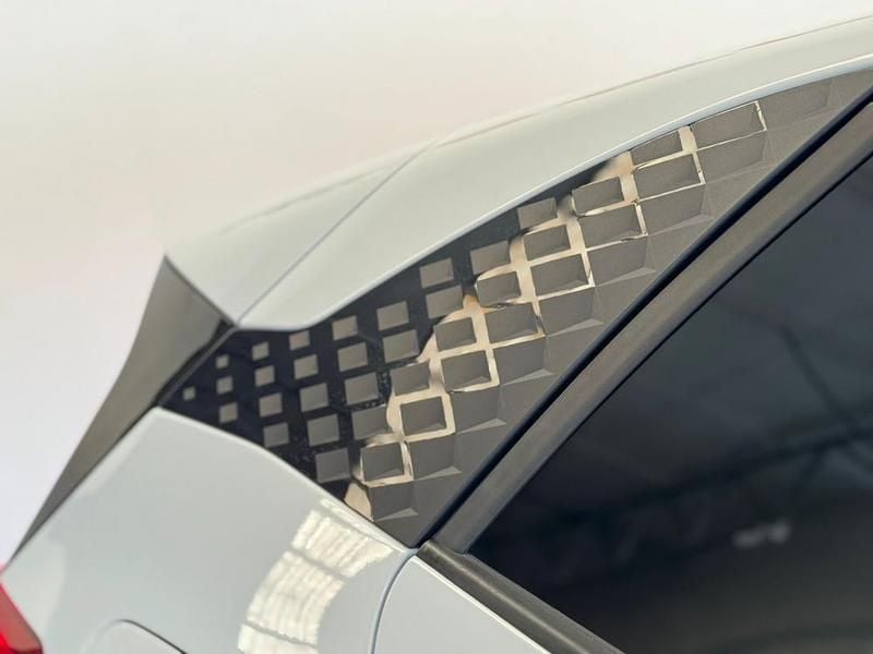 Usado Cupra Born e-Boost 169 kW (231 HP) 2022 Branco Citadino