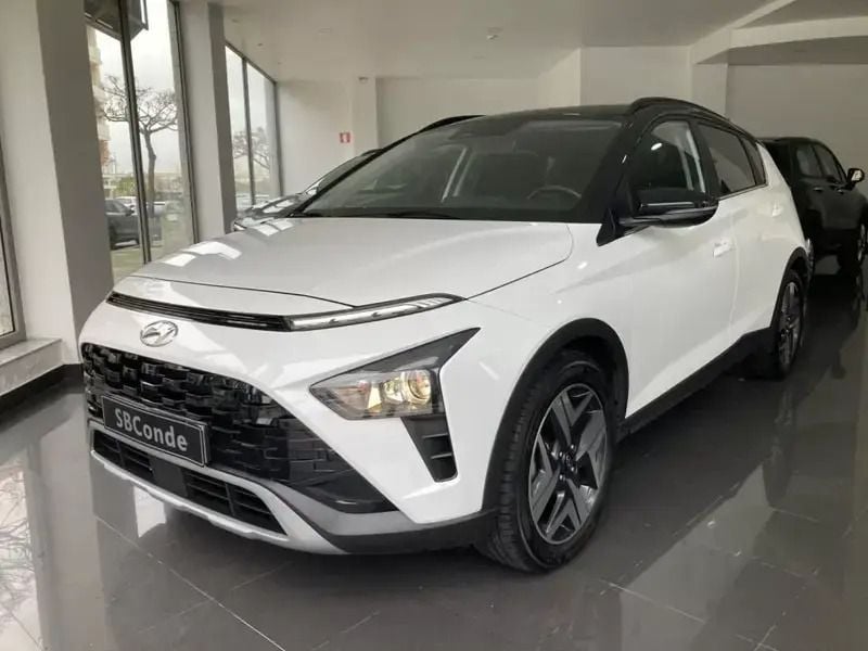 Branco Usado 2023 Hyundai Bayon Premium SUV | € 20.550 (Preço elevado) - Imagem 1/4