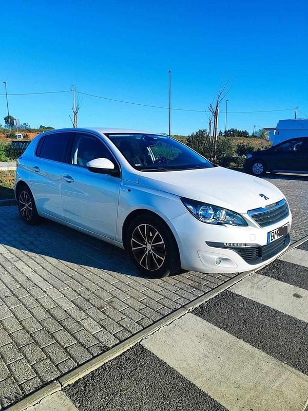 Usado Peugeot 308 110 HP (80 kW) 2015 Branco Citadino