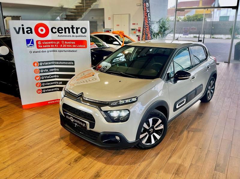 Cinza Usado 2024 Citroën C3 PureTech Citadino | € 15.350 (Preço justo) - Imagem 1/4