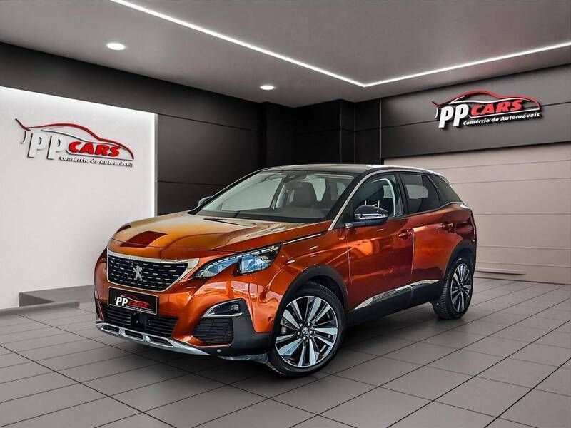 Castanho Usado 2016 Peugeot 3008 Allure Carrinha | € 15.950 (Caro) - Imagem 1/4