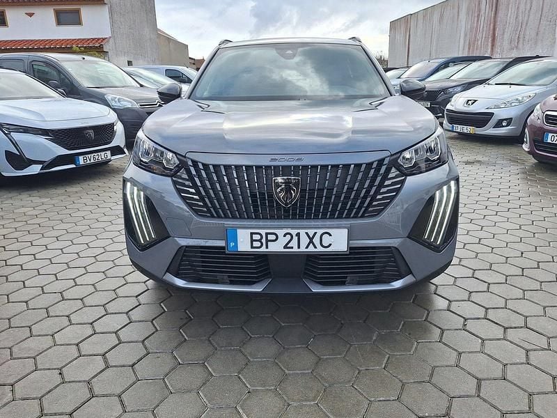 Usado Peugeot e-2008 Allure 114 kW (156 HP) 2024 Cinza SUV