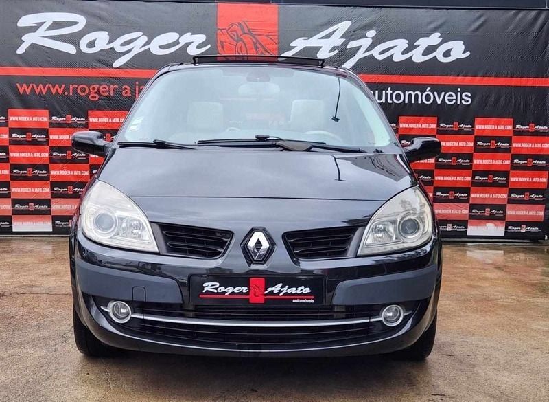 Usado Renault Grand Scénic II Dynamique 105 HP (77 kW) 2007 Preto Monovolume
