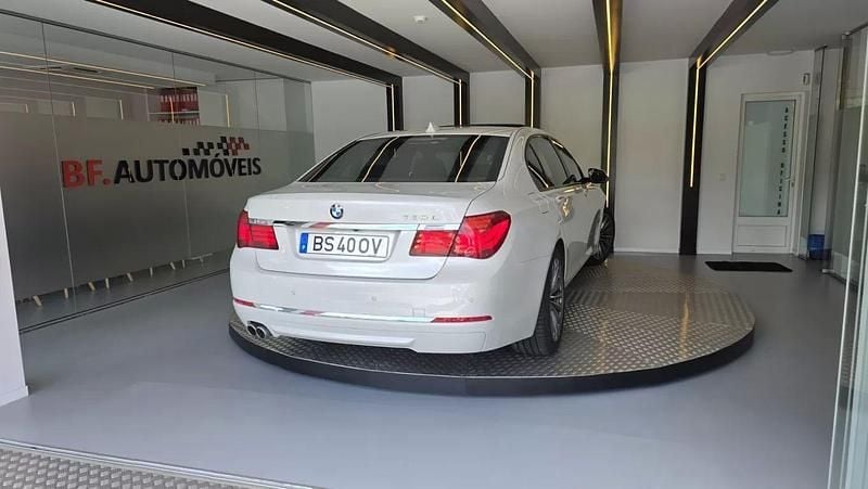 Usado BMW 730L Exclusive 258 HP (189 kW) 2013 Branco Sedan