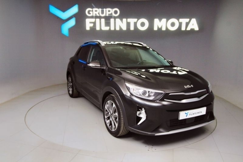 Preto Usado 2024 Kia Stonic SUV | € 18.990 (Preço elevado) - Imagem 1/1