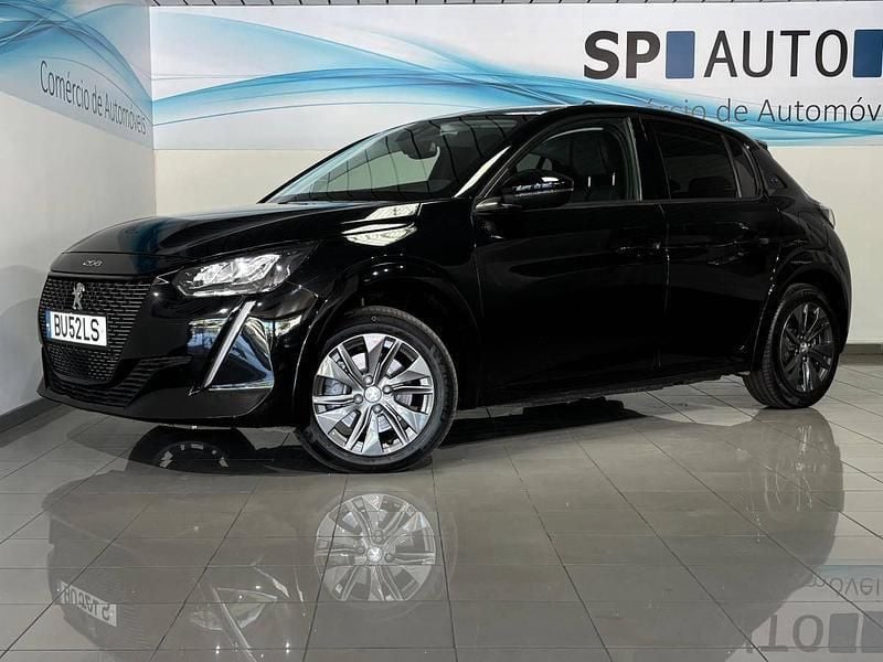Preto Usado 2022 Peugeot e-208 Allure Citadino | € 19.900 (Preço justo) - Imagem 1/4
