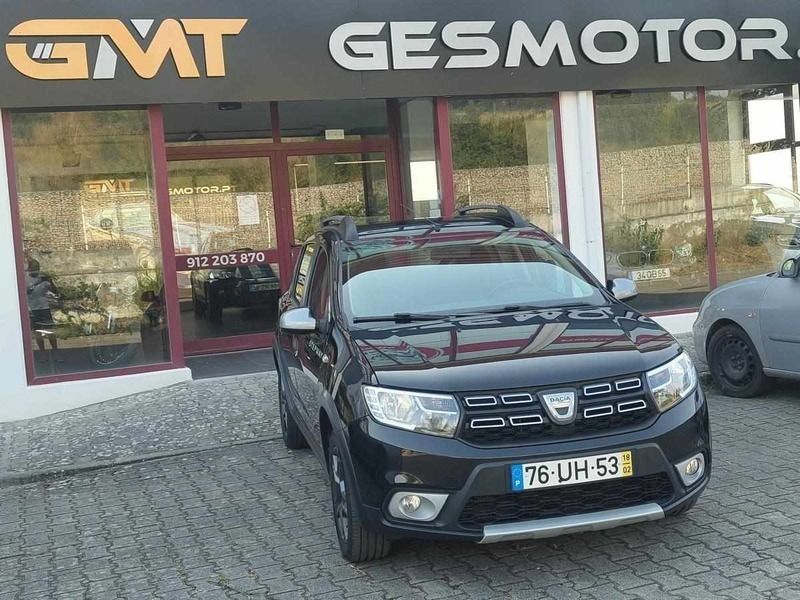 Preto Usado 2018 Dacia Sandero Stepway Citadino | € 11.990 (Preço elevado) - Imagem 1/4
