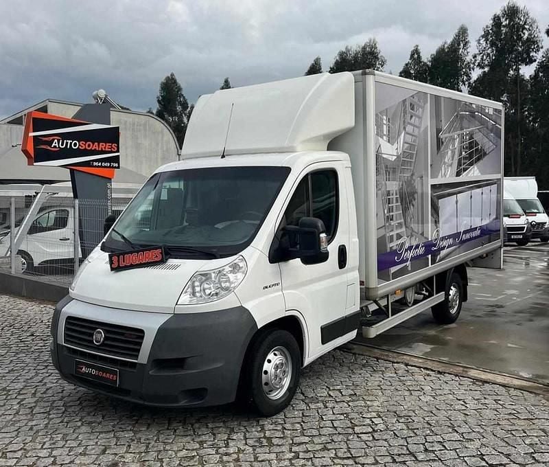 Branco Usado 2011 Fiat Ducato Van | € 14.900 - Imagem 1/4