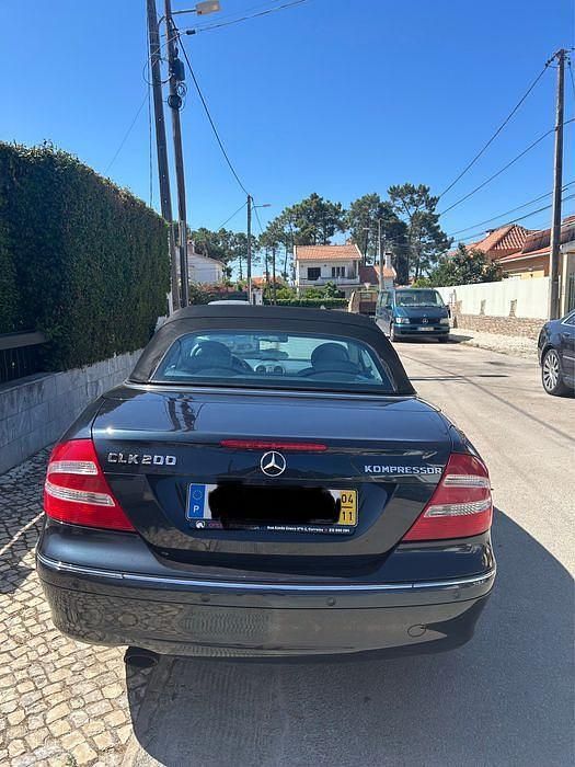 Usado 2004 Mercedes CLK200 Sedan | € 10.000 - Imagem 1/4
