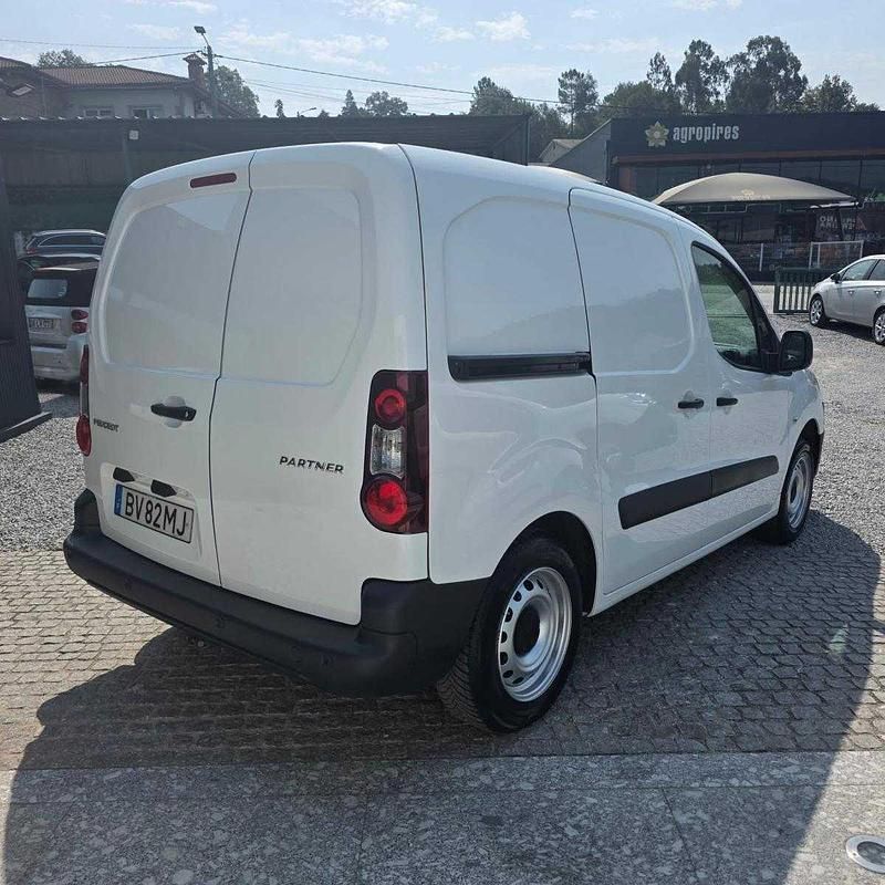 Usado Peugeot Partner 100 HP (73 kW) 2016 Branco Monovolume