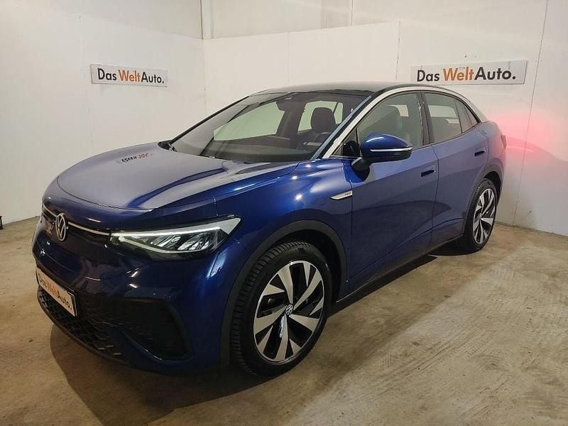 Azul Usado 2024 VW ID.5 Pro Performance SUV | € 39.400 - Imagem 1/4
