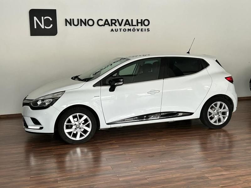 Branco Usado 2019 Renault Clio IV LIMITED | € 12.450 (Preço justo) - Imagem 1/1