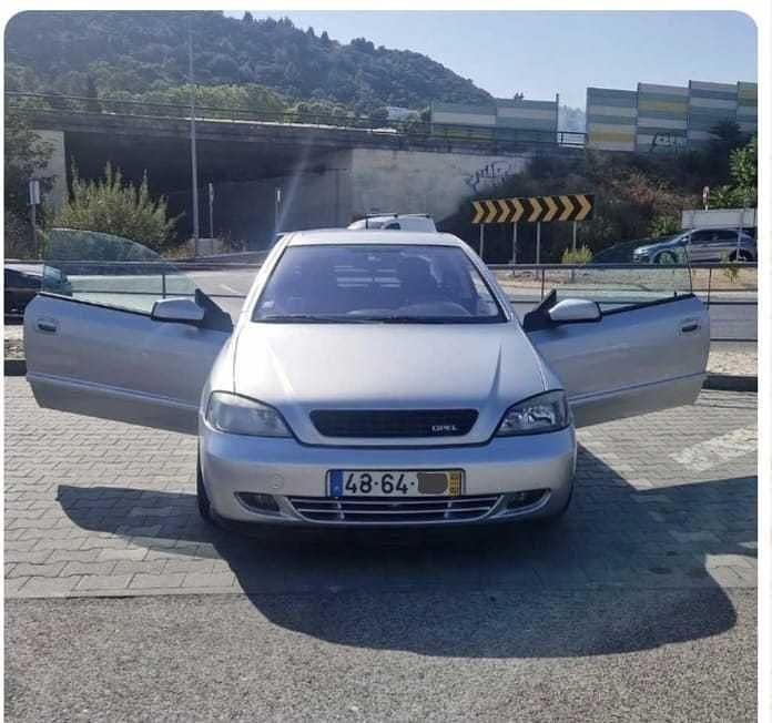 Usado 2001 Opel Astra Coupé | € 2.400 - Imagem 1/4
