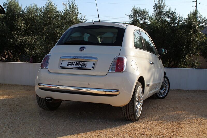 Usado Fiat 500 Lounge 75 HP (55 kW) 2008 Bege Citadino