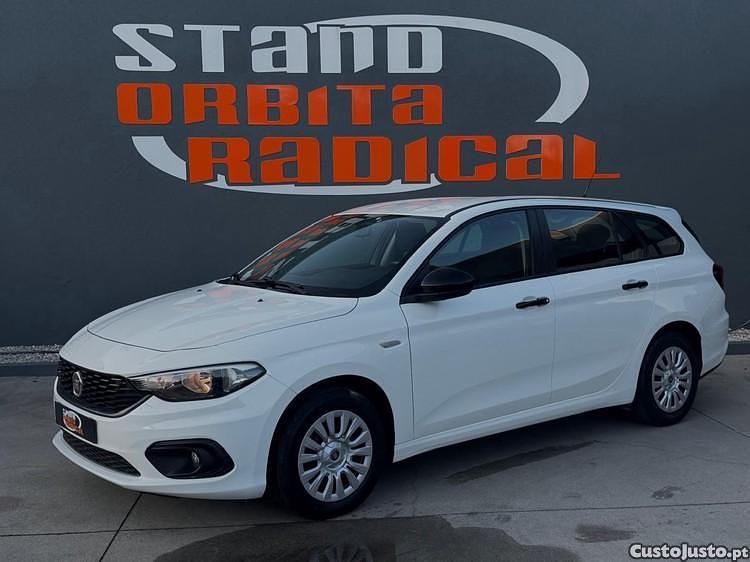 Branco Usado 2019 Fiat Tipo Easy Carrinha | € 11.450 (Preço justo) - Imagem 1/1