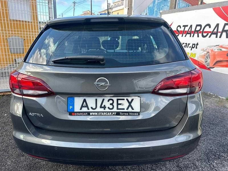Usado Opel Astra Sport 122 HP (89 kW) 2021 Cinzento Carrinha