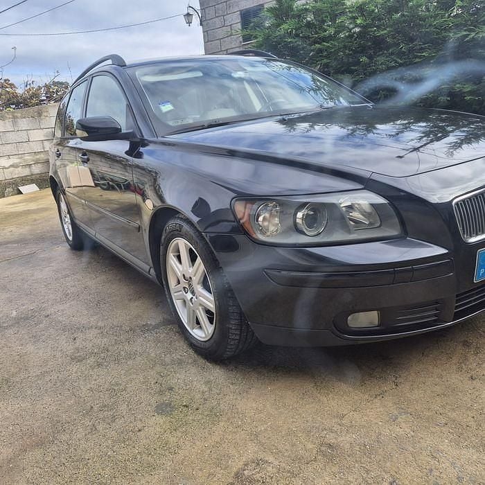 Usado 2005 Volvo V50 Carrinha | € 3.500 (Preço justo) - Imagem 1/4
