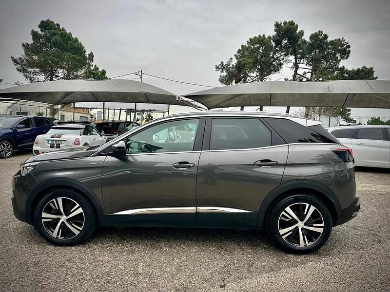 Usado Peugeot 3008 Allure 120 HP (88 kW) 2018 Antracite SUV