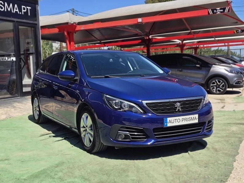 Usado Peugeot 308 SW 120 HP (88 kW) 2018 Azul Carrinha