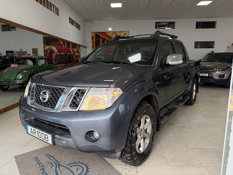 Usado Nissan Navara 190 HP (139 kW) 2013 Cinza Pickup