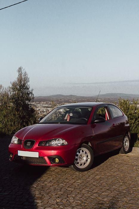 Usado 2007 Seat Ibiza | € 5.500 - Imagem 1/4