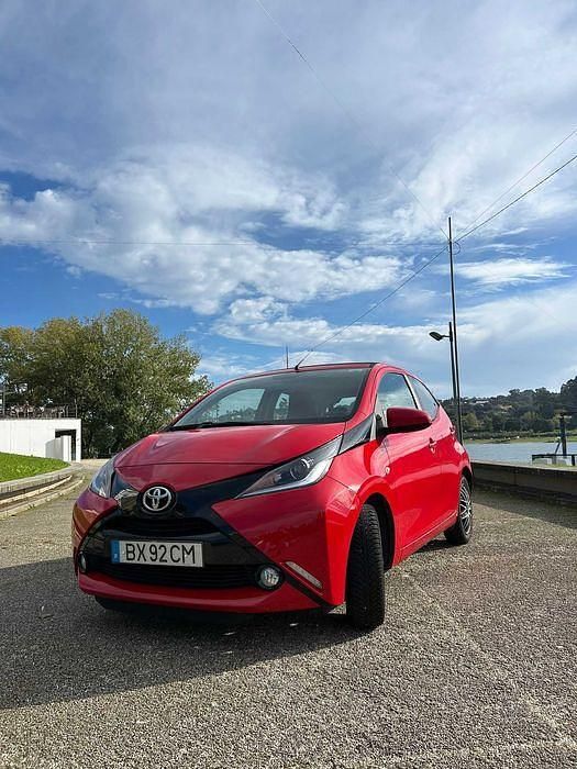 Usado 2015 Toyota Aygo Citadino | € 9.350 (Preço justo) - Imagem 1/4