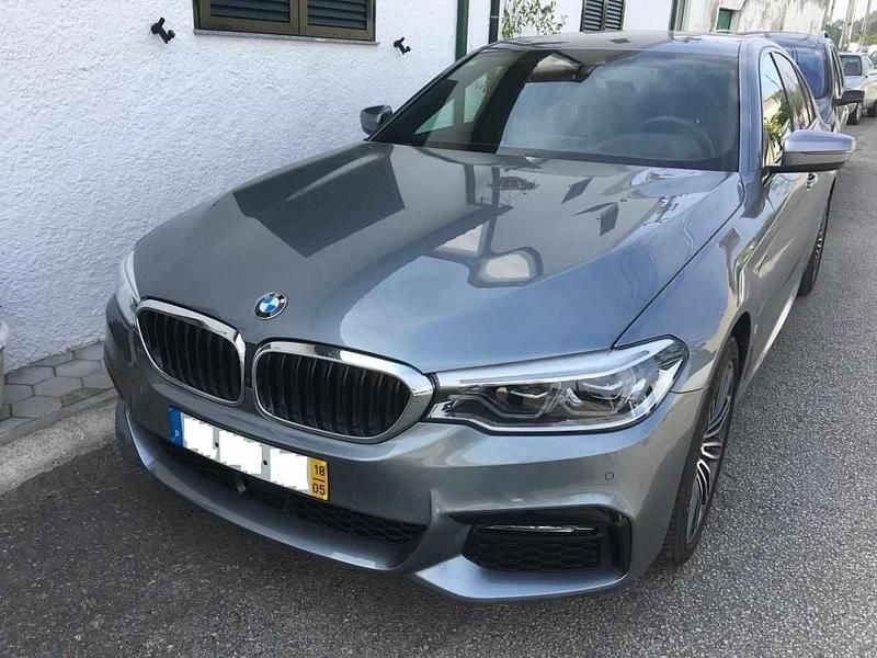 Cinzento Usado 2018 BMW 530 iPerformance Sedan | € 25.500 (Super Preço) - Imagem 1/4