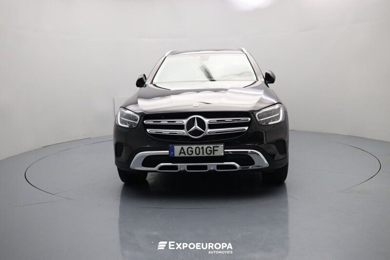 Preto Usado 2021 Mercedes GLC300 SUV | € 46.990 (Preço justo) - Imagem 1/4