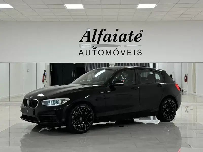 Preto Usado 2018 BMW 118 Sport Line Citadino | € 18.490 (Super Preço) - Imagem 1/4