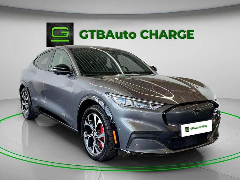 Cinzento Usado 2021 Ford Mustang Mach-E SUV | € 34.900 (Preço justo) - Imagem 1/4
