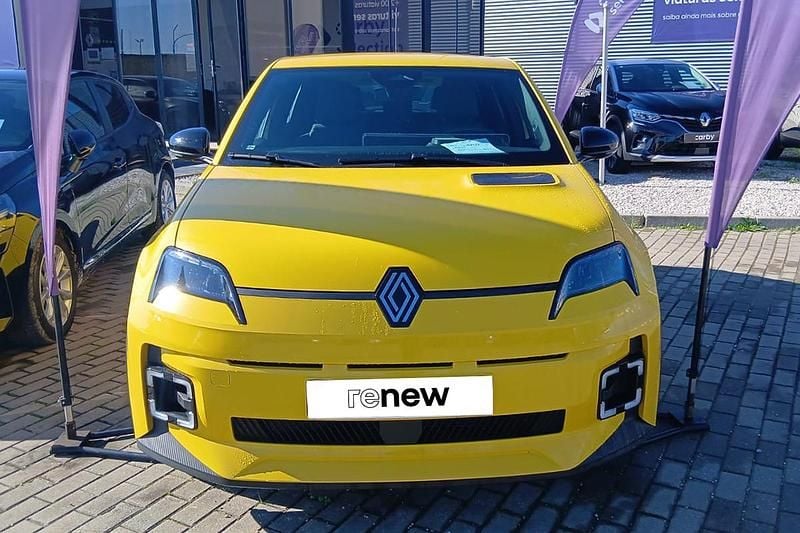 Amarelo Usado 2025 Renault 5 E-Tech Evolution | € 24.490 (Super Preço) - Imagem 1/4
