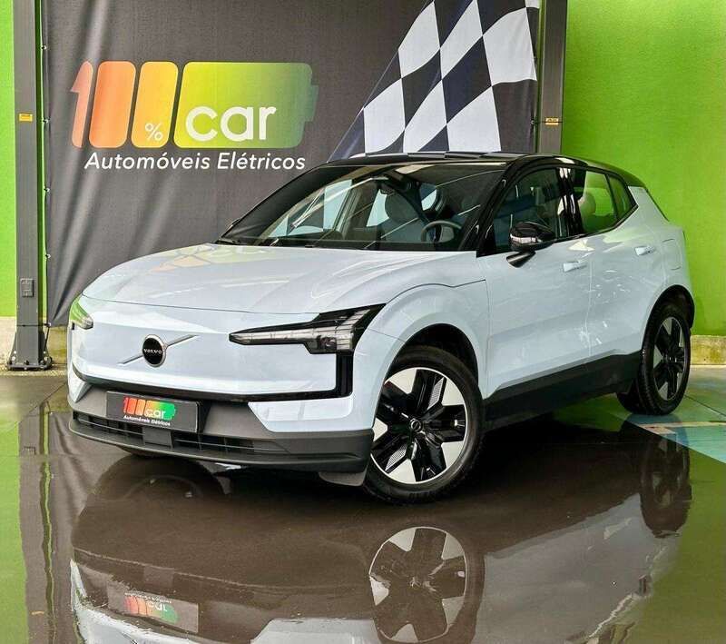 Azul Usado 2024 Volvo EX30 Core SUV | € 33.900 (Bom preço) - Imagem 1/4