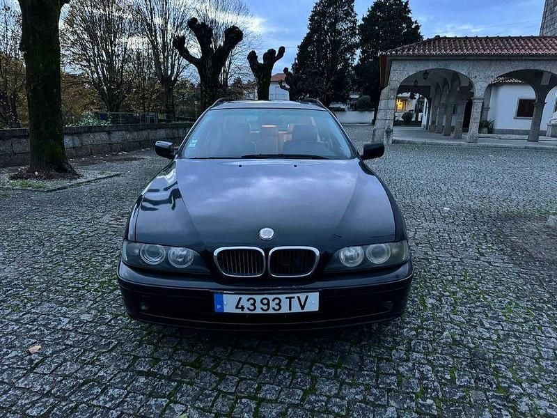 Usado 2002 BMW 525 Carrinha | € 2.550 - Imagem 1/4