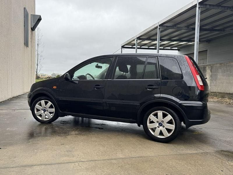 Usado Ford Fusion 68 HP (50 kW) 2006 Citadino