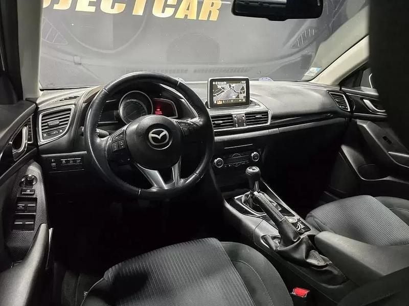 Usado Mazda 3 Evolve 105 HP (77 kW) 2017 Branco Citadino