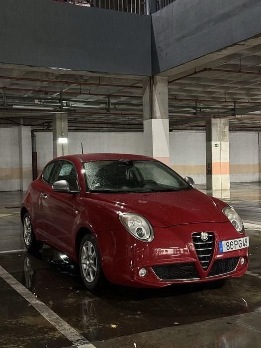 Usado Alfa Romeo MiTo 95 HP (69 kW) 2011 Citadino
